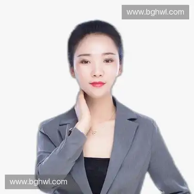 袁明